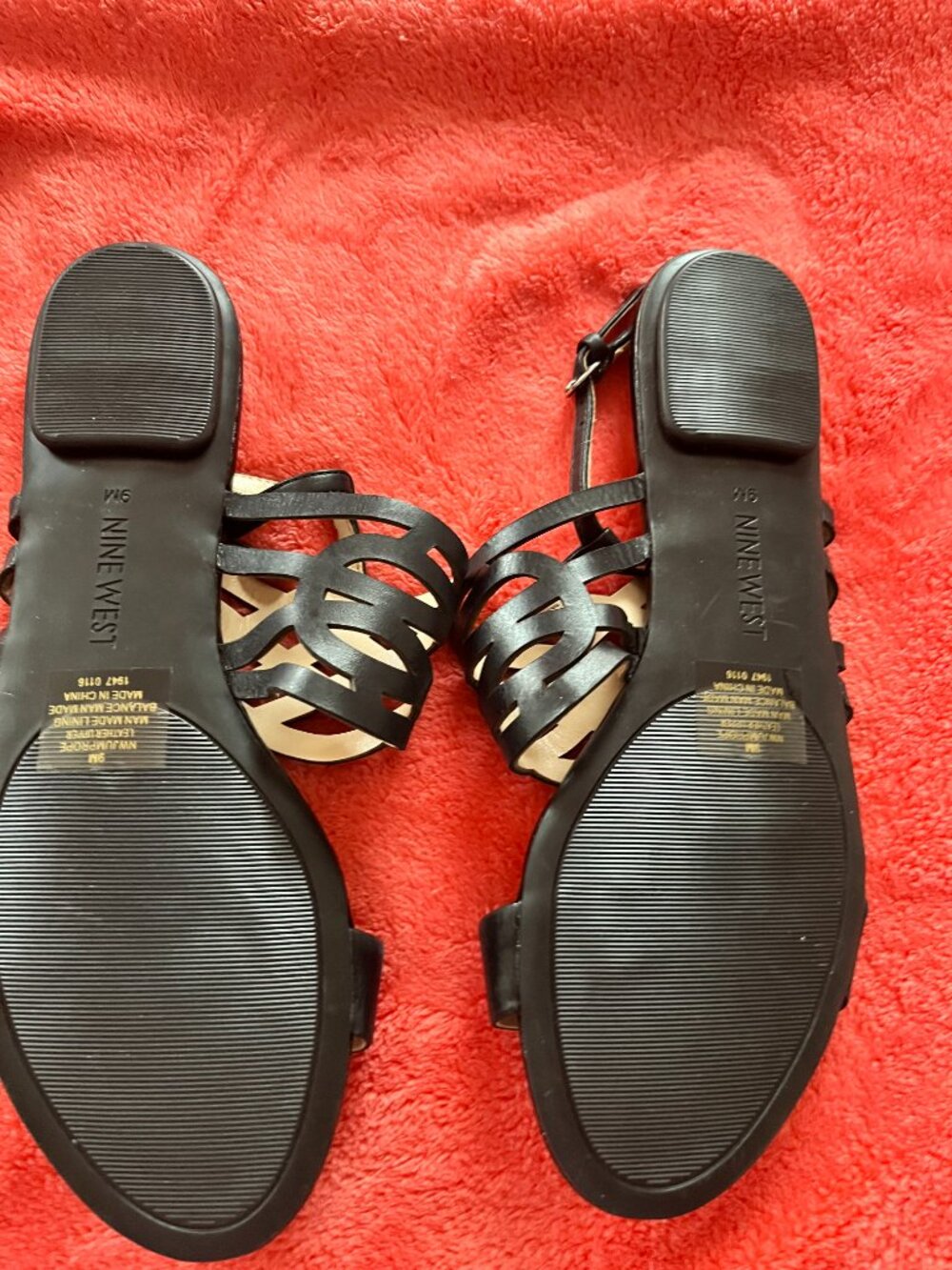 Nine West Black Leather Sandals NIB - Picture 2 of 4